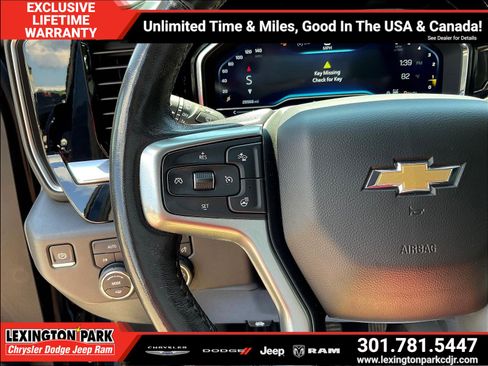 Used 2022 Chevrolet Silverado 1500 LT AWD/4WD image 12