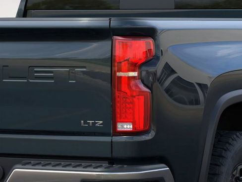 New 2026 Chevrolet Silverado 3500 LTZ w/ LTZ Convenience Package image 11
