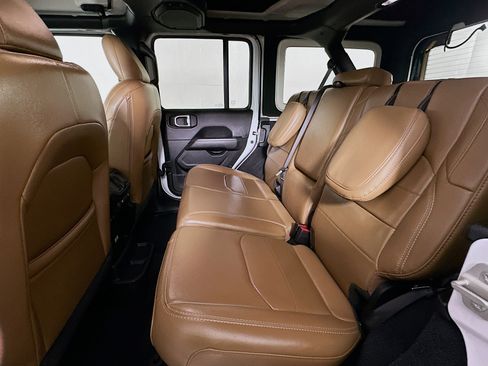 Used 2023 Jeep Wrangler Sahara w/ Cold Weather Group image 27