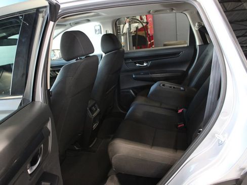 Used 2024 Honda CR-V EX image 10