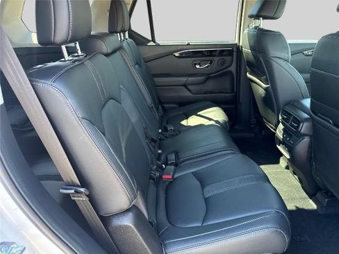 Used 2023 Honda Pilot EX-L image 22