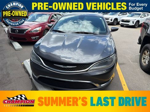 Used 2015 Chrysler 200 Limited FWD image 1