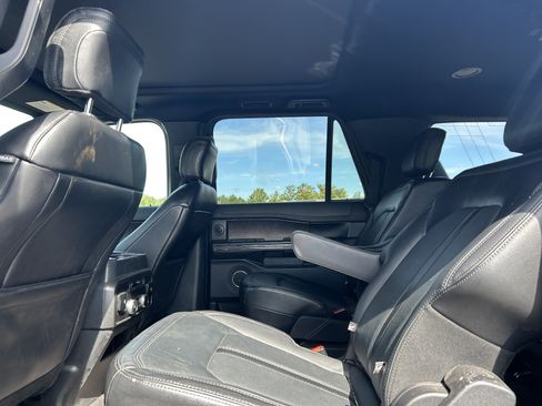 Used 2020 Ford Expedition Max Limited w/ Special Edition Package AWD/4WD image 11