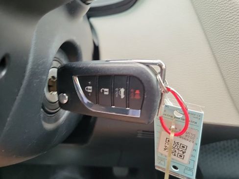 Certified 2024 Toyota Corolla LE FWD image 25