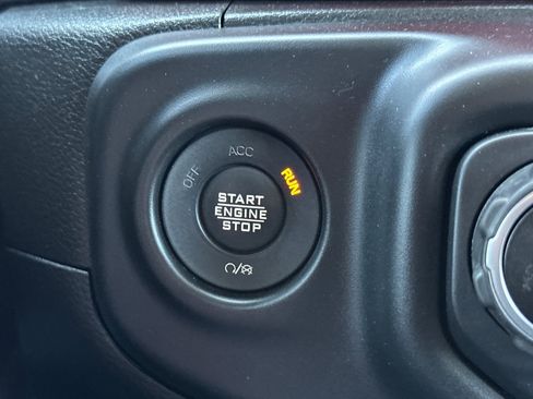 Used 2020 Jeep Gladiator Rubicon w/ Trailer Tow Package image 21