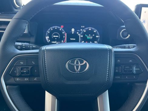New 2026 Toyota 4Runner Limited AWD/4WD image 20