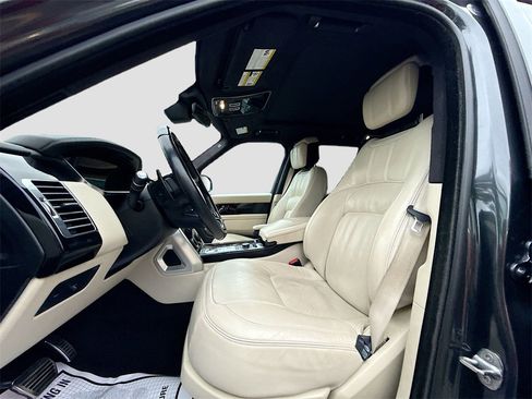 Used 2022 Land Rover Range Rover P525 Westminster Edition image 23