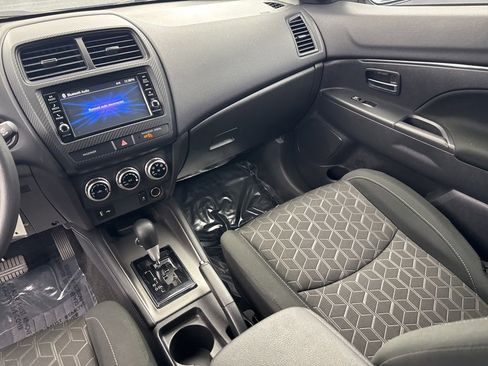 Used 2024 Mitsubishi Outlander Sport AWD image 10