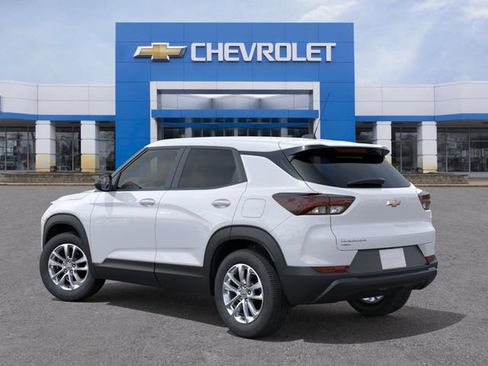 New 2026 Chevrolet TrailBlazer LS w/ LS Convenience Package AWD/4WD image 3
