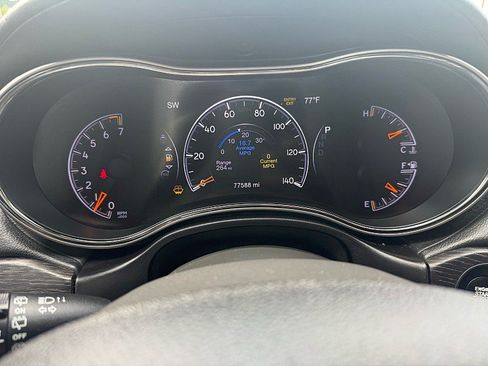 Used 2018 Jeep Grand Cherokee High Altitude AWD/4WD image 9
