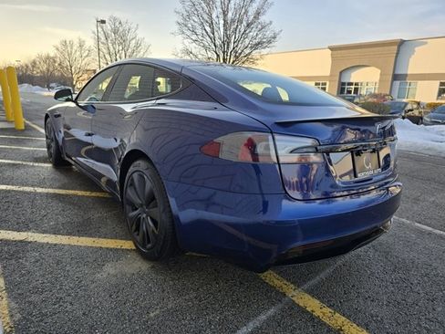 Used 2021 Tesla Model S Plaid image 11