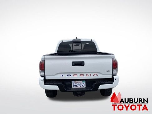 Used 2023 Toyota Tacoma TRD Off-Road w/ Technology Package AWD/4WD image 6