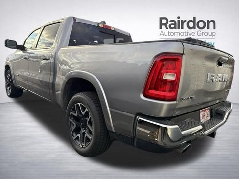 Used 2025 RAM 1500 Laramie AWD/4WD image 12