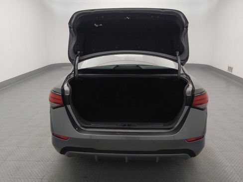 Used 2025 Nissan Sentra S FWD image 29