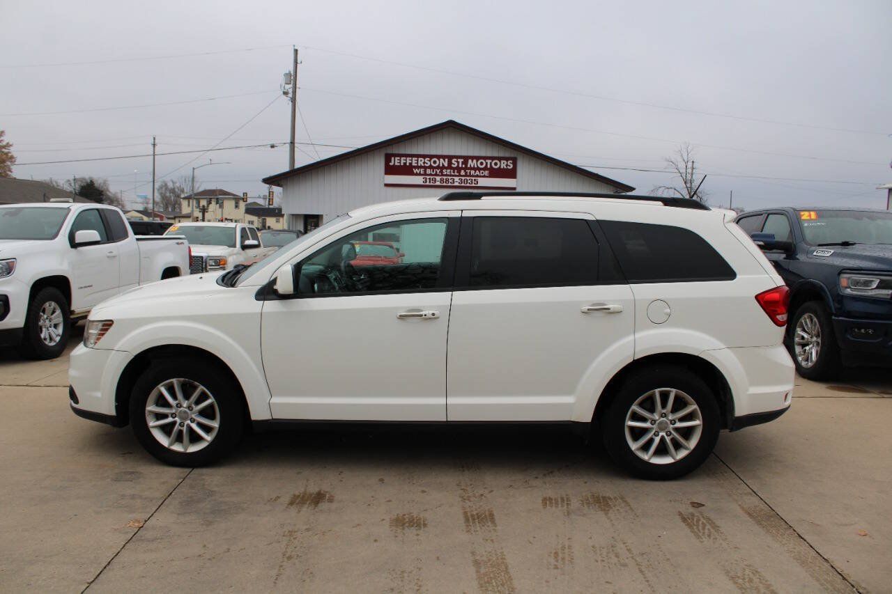 Used 2017 Dodge Journey SXT w/ Comfort/Convenience Group FWD image 1