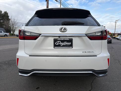 Used 2019 Lexus RX 350L Premium w/ Premium Package image 6