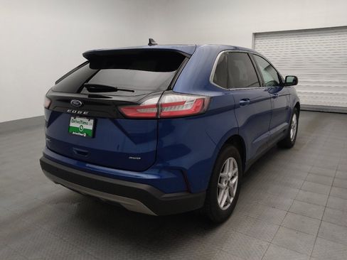 Used 2023 Ford Edge SEL image 9