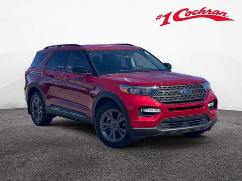 Used 2023 Ford Explorer XLT w/ Equipment Group 202A image 1