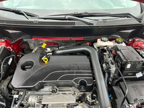 Certified 2024 Chevrolet Equinox LT image 30