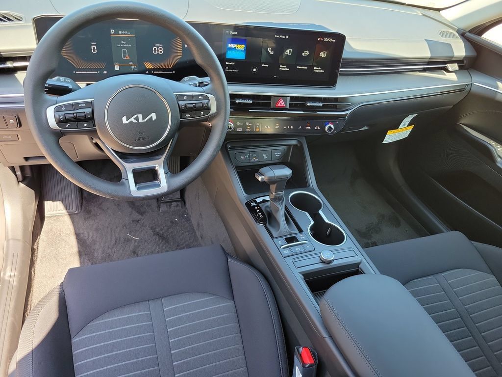 New 2026 Kia K5 LXS FWD image 10
