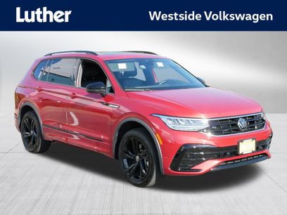 Certified 2024 Volkswagen Tiguan SE R-Line