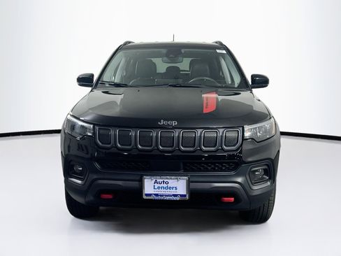 Used 2022 Jeep Compass Trailhawk AWD/4WD image 2