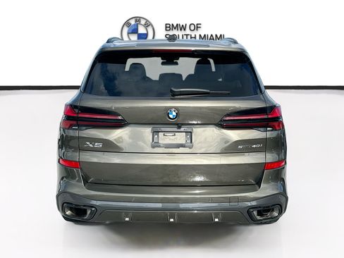 Used 2024 BMW X5 sDrive40i w/ M Sport Package RWD image 6