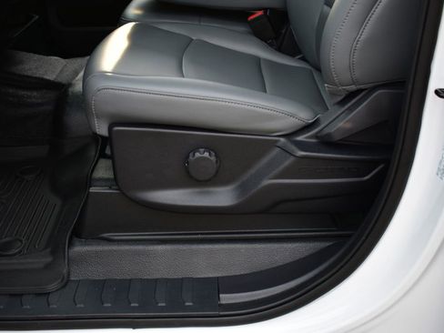 Used 2025 Ford F350 XL image 22