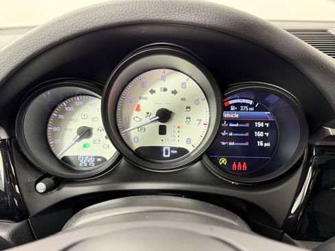 Certified 2023 Porsche Macan S image 29