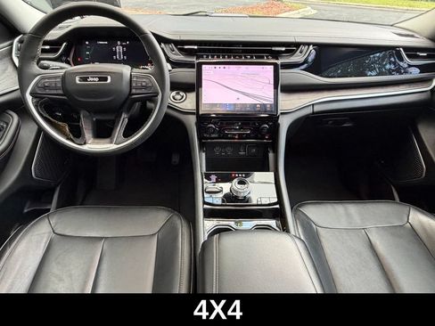 Used 2022 Jeep Grand Cherokee Limited 4xe AWD/4WD image 10