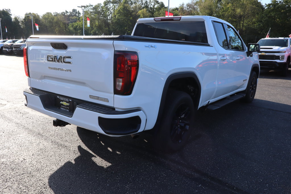 Used 2023 GMC Sierra 1500 Elevation w/ LPO, Elevation Black Package AWD/4WD image 27