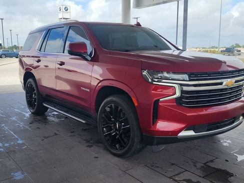 Used 2022 Chevrolet Tahoe LT w/ Luxury Package image 4