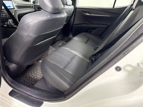 Used 2025 Toyota Camry XSE image 21