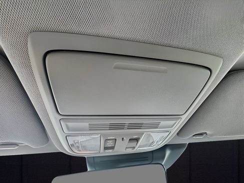 Used 2019 Honda Accord EX-L image 26