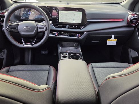 New 2026 Chevrolet Equinox RS w/ Convenience Package III FWD image 19