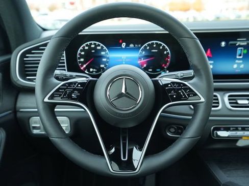 Certified 2026 Mercedes-Benz GLE 350 4MATIC image 25
