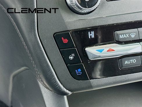 Certified 2020 Ford Explorer Platinum w/ Premium Technology Package image 23