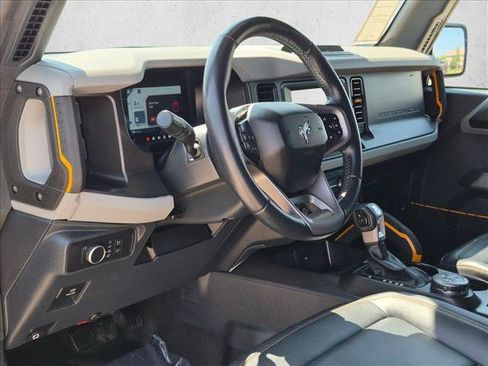 Used 2022 Ford Bronco Badlands w/ Sasquatch Package AWD/4WD image 10