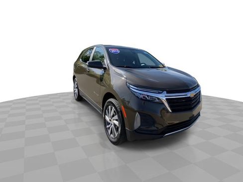 Used 2023 Chevrolet Equinox LT AWD/4WD image 4