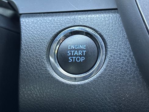 Certified 2020 Toyota Camry LE image 26