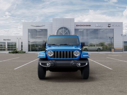 New 2026 Jeep Wrangler Unlimited Sahara AWD/4WD image 34