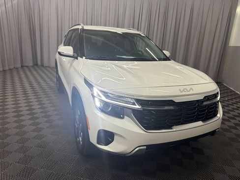 Certified 2024 Kia Seltos S FWD image 4
