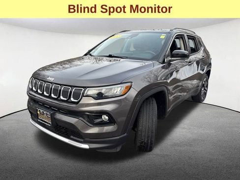 Used 2022 Jeep Compass Limited w/ Sun and Sound Group image 5