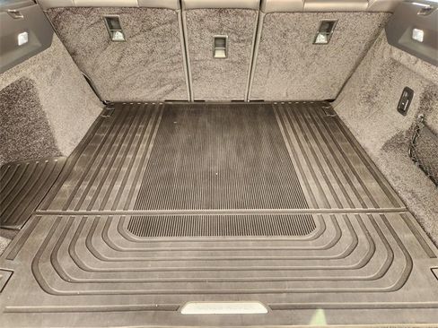 Used 2023 Land Rover Range Rover SE image 31