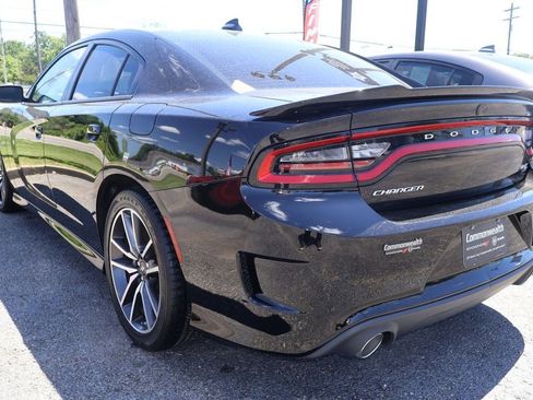Used 2023 Dodge Charger R/T w/ Plus Group RWD image 4