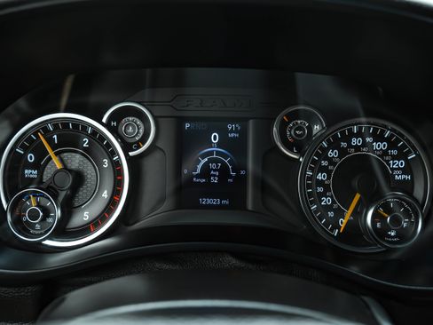 Used 2021 RAM 2500 Big Horn AWD/4WD image 19