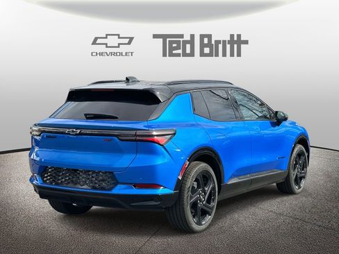 New 2026 Chevrolet Equinox EV RS image 4