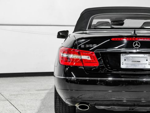 Used 2012 Mercedes-Benz E 350 Cabriolet image 44