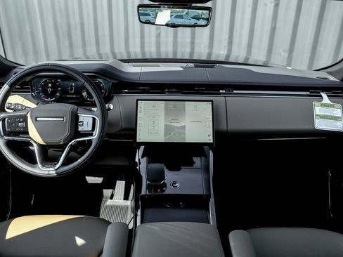 New 2026 Land Rover Range Rover Sport SE AWD/4WD image 21