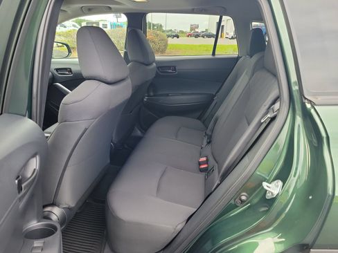 Used 2024 Toyota Corolla Cross LE w/ Moonroof Package AWD/4WD image 11